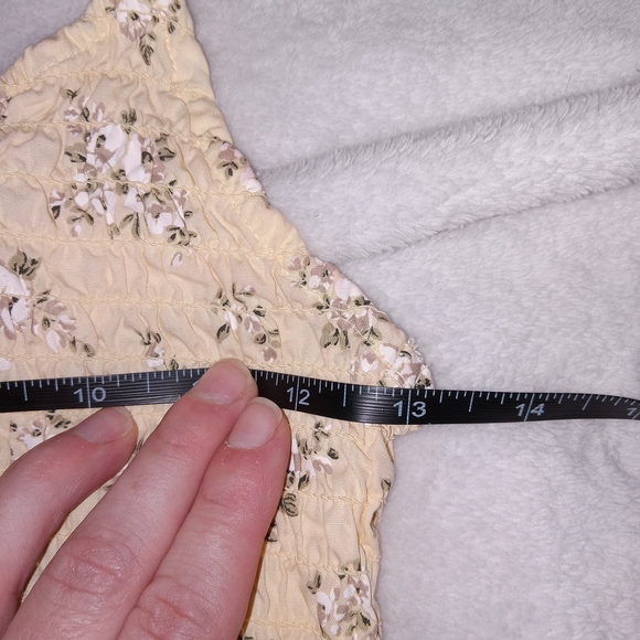 DIVIDED H&M Tie Shoulder Yellow Floral Smocked Sundress Womens Size M - Picture 13 of 14